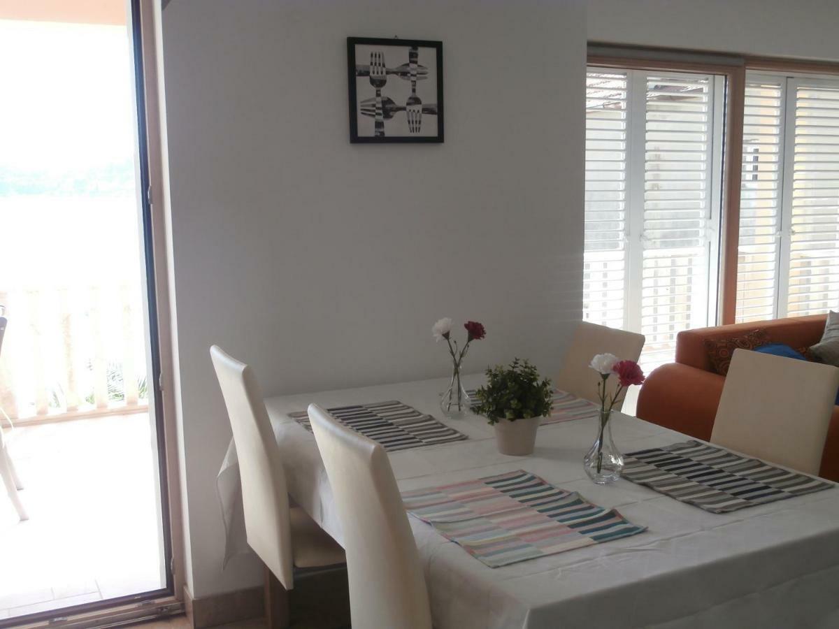 Apartmani Kali Kültér fotó
