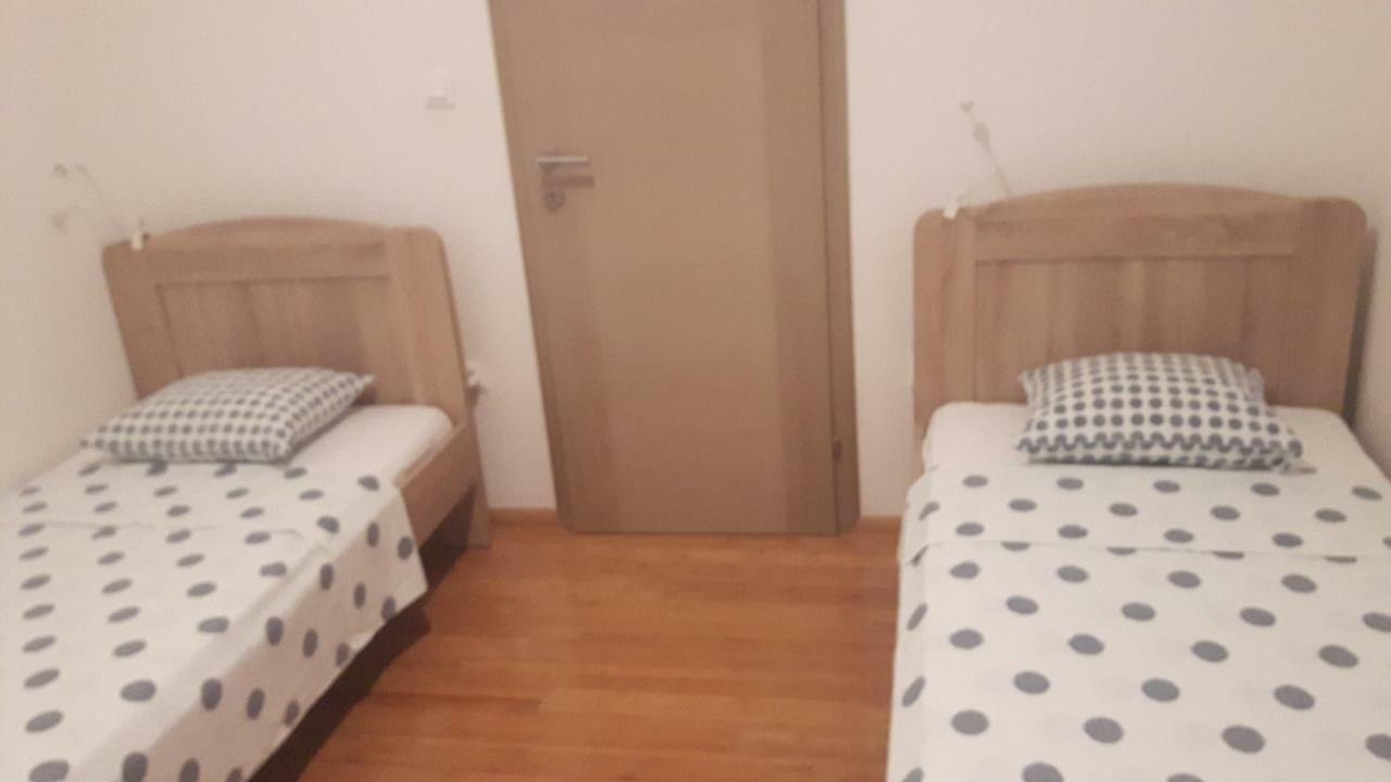 Apartmani Kali Kültér fotó